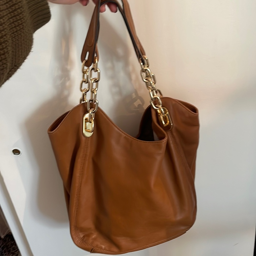 Michael Kors Beige purse